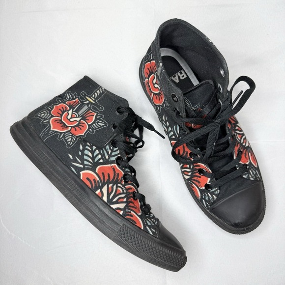 Raad Shop Shoes - Raad Traditional Red Flower Dagger Black High Top Sneakers‎ Shoes Womens 9.5